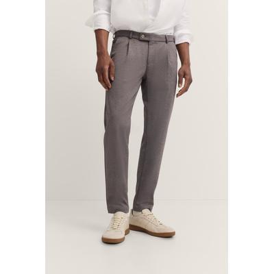 Bundfaltenhose BUGATTI "Tapered Fit", Herren, Gr. 36, Länge 30, 80, braun, 62% Polyester, 15% Lyocell, 13% Baumwolle, 7% Polyamid, 3% Elasthan, unifarben, casual, gerade, unten schmal, Hosen, mit Flexcity Jersey Stretch Image