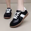 Frauen Casual Schuhe Mode Atmungsaktive Wanderschuhe Flache Schuhe Turnschuhe Frauen Gym Vulkanisierte Schuhe Weiß Weibliche Schuhe