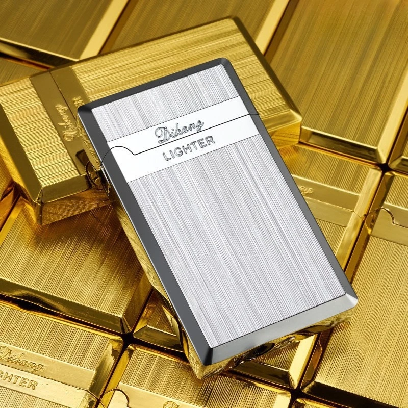Neues kreatives Outdoor-Gas-Butan-Metall-Turbinen-Fackel-Feuerzeug, Gold-Silber, Schwarz, Zigarrenanzünder-Gadget für Männer, hochwertiges Geschenk Image