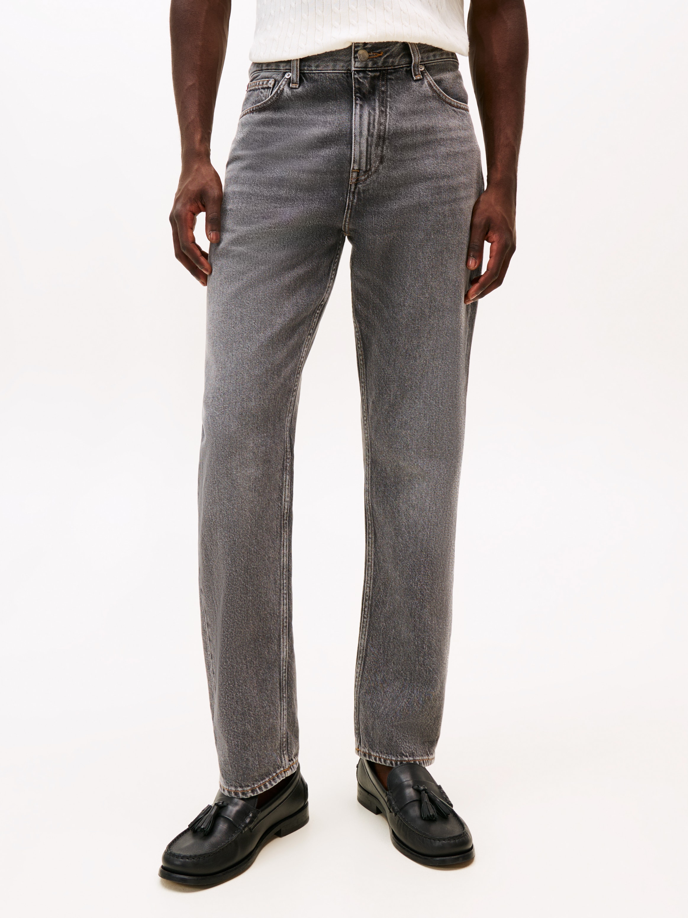 Straight-Jeans TOMMY HILFIGER, Herren, Gr. 30, Länge 32, grau (arcade grau), Denim/Jeans, Obermaterial: 100% Baumwolle, straight fit knöchellang, Jeans Straight-Jeans, in blauer Waschung