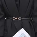 Cintura in ecopelle sottile e sottile alla moda con fibbia in lega di pelle PU skinny alla moda per abito jeans