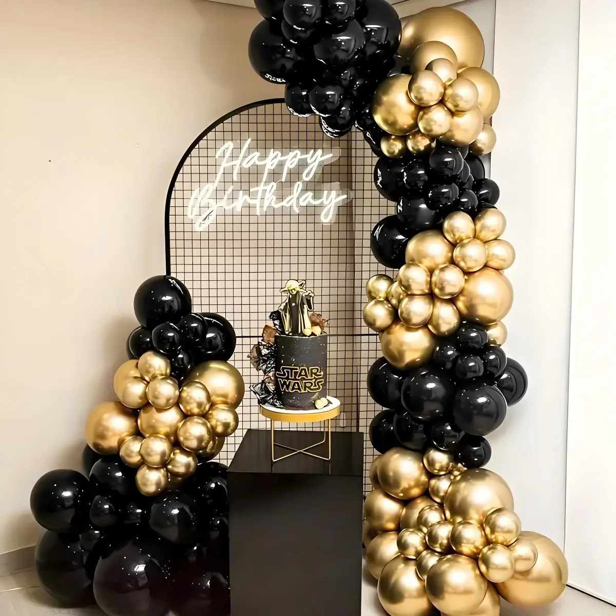 33-teilige Latexballons, 12 PSIDUO Gold, schwarz-weiße Ballons und Accessoires, geeignet für Geburtstags- und Hochzeitsdekorationen, Festivals, Partydekorationen Image
