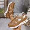 Niedrige Sandalen für Damen, Lederschuhe, 2022, Sommer-Clogs, Keil, atmungsaktiv, Anzug, weiblich, beige, große Größe, Muffins-Schuh, niedrige Absätze, Mode