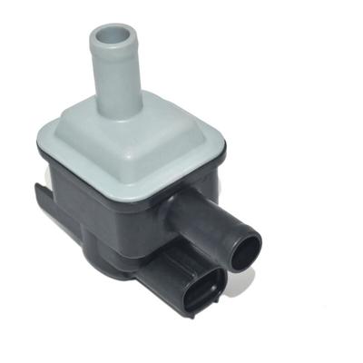 Dampfkanister-Spülmagnetventil 136200-7230 PE01-18-751 für Mazda 3 6 CX-3 CX-5 CX-9 MX-5 Miata Image