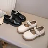 Mädchen PU Leder Schuhe Junge Weichen sohlen Frühling Herbst Neue Klassenkameraden Schule Student Kinder Prinzessin Perle Loafer Wohnungen Größe 26-36