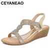 2025, Sommer-Damen-Sandalen mit Keilabsatz, lässig, T-Riemen, Gladiator-Sandalen, modisch, Bling, Gold, Silber, gestrickt, Strand, flache Schuhe für Damen