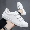 Leder-Freizeitschuhe für Herren, Business-Skateboard-Schuhe, Studenten, dicker Boden, Slip-on-Loafer, rutschfest, bequem, Outdoor-Board-Schuh