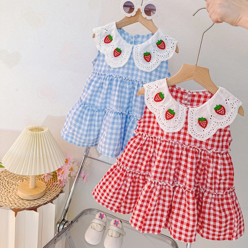 Baby Mädchen Kleid Sommer Plaid Erdbeere Ärmelloses Mädchen Kleid Nette Baumwolle Revers Mädchen Prinzessin Kleid Baby Kleidung Mädchen Image