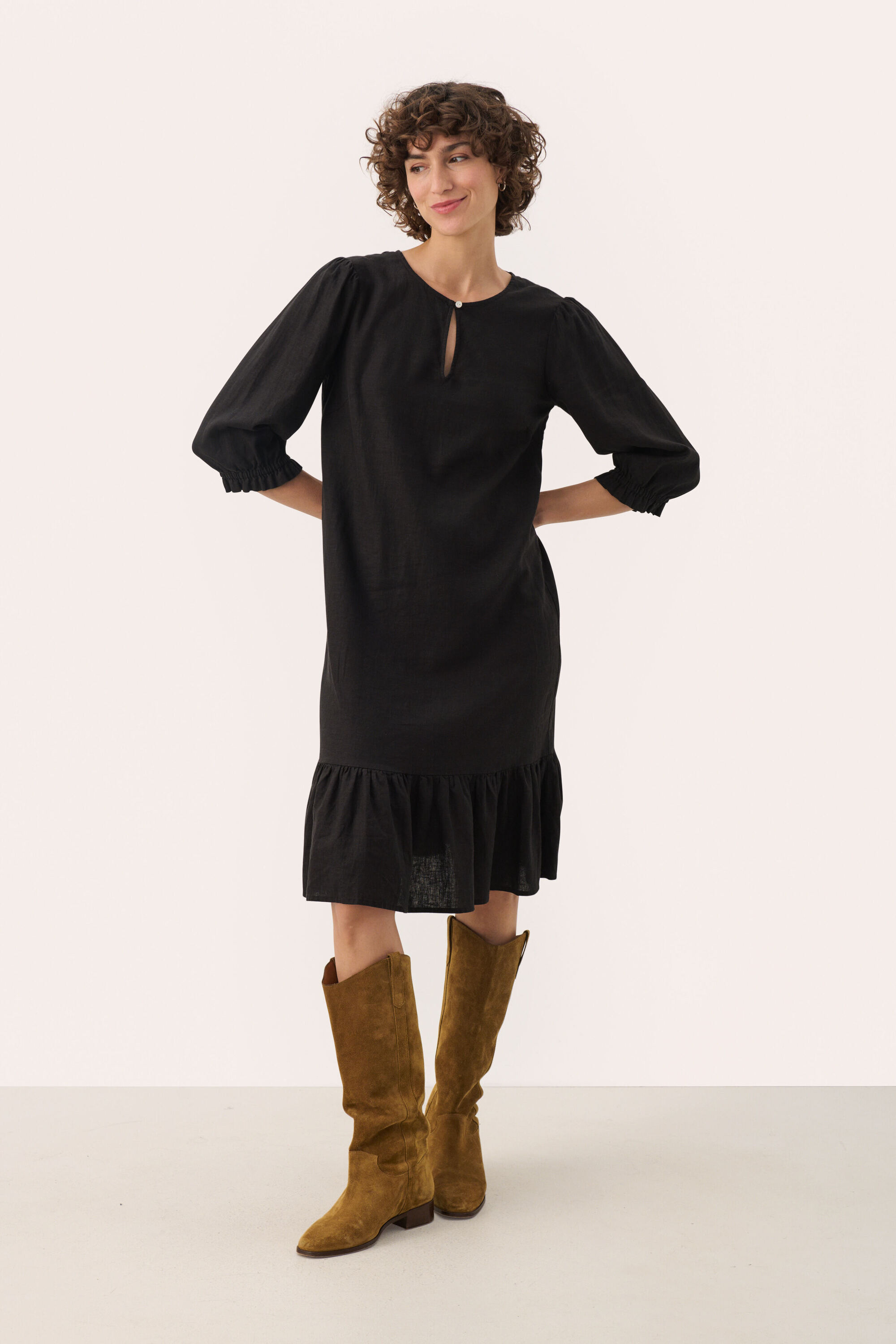 Kleid Feminine Form black Image