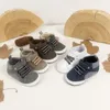 Neue 0-12 Monate Baby Schuhe Jungen Mädchen Baby Baumwolle Weichen Boden Nicht-slip High-top Casual wanderschuhe Mode Vielseitige Schuhe