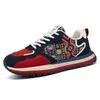 Neue große größe männer schuhe Mode lässig sport schuhe männer plattform turnschuhe Atmungsaktive mesh laufschuhe männer müßiggänger