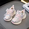 Kinder Sport Schuhe 2025, Neue Frühling Herbst Jungen Weiße Schuhe Mädchen Atmungsaktives Mesh Casual Weiche Sohle Turnschuhe Kinder Laufschuhe