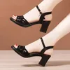 5 cm kleine Größe 32–43 Mode bequeme schwarze Strass weiche Lederschuhe Sommer 2025 Med Block Heels Sandalen für Büro Mama