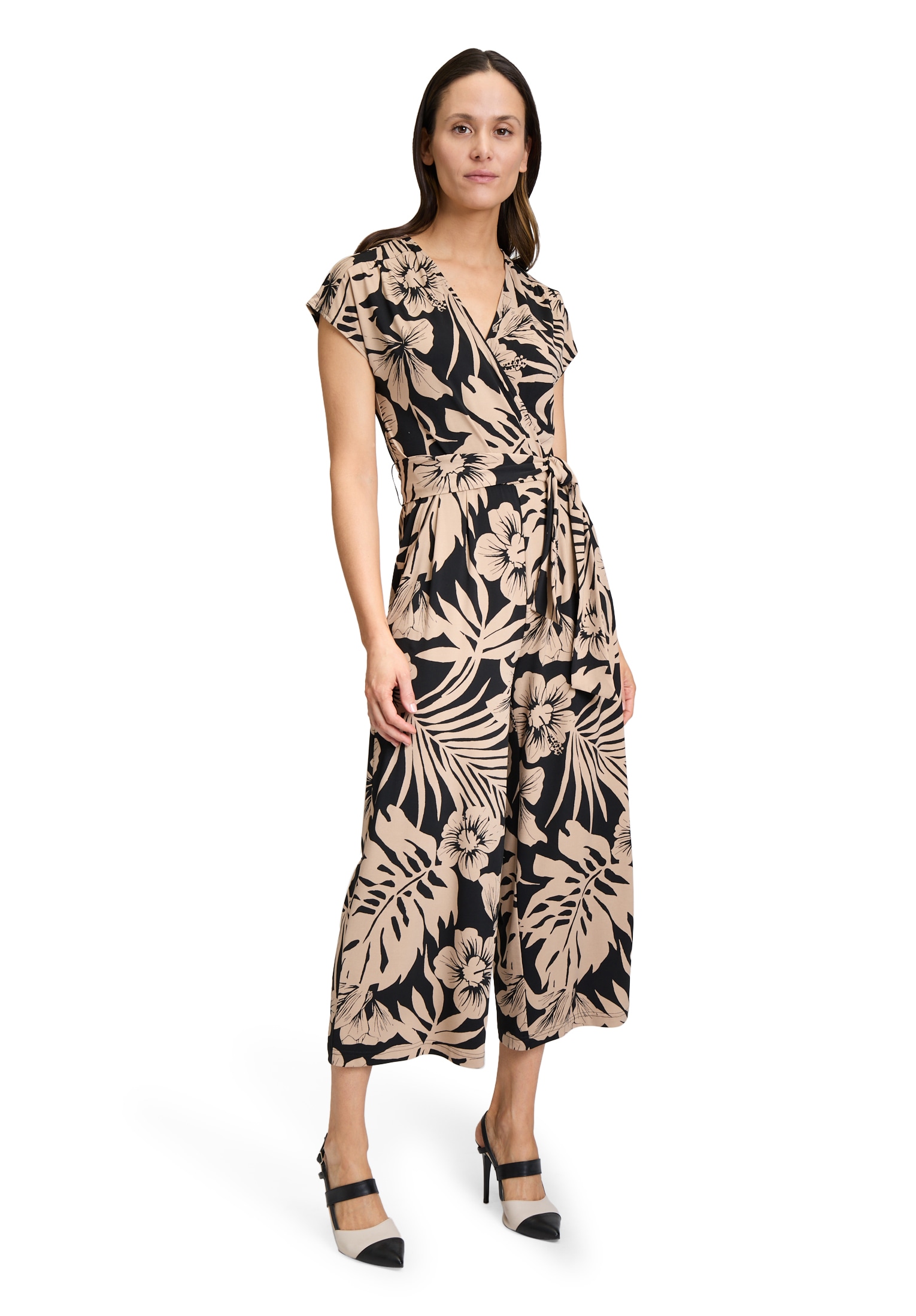 Overall BETTY BARCLAY "Damen Jumpsuit mit Eingrifftaschen", Damen, Gr. 46, schwarz (schwarz, beige), Jersey, Obermaterial: 95% Polyester, 5% Elasthan., Feminin, figurumspielend, V-Ausschnitt, Overalls, Form Image