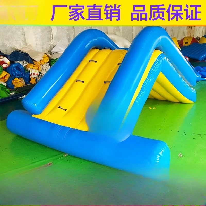 Aufblasbare Wasserrutsche, dreieckige Rutsche, Mini-Rutsche für Kinder, Poolspielzeug, kleines freches Schloss, Spielplatz für Erwachsene Image