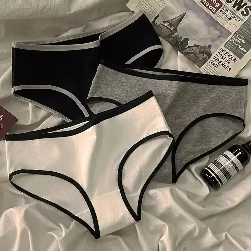 3 Stück Damen-Dreieckshöschen aus Milchseidenmaterial | Sportlicher Stil, minimalistische Unterwäsche mit mittlerer Taille, atmungsaktiv, für den täglichen Gebrauch Image