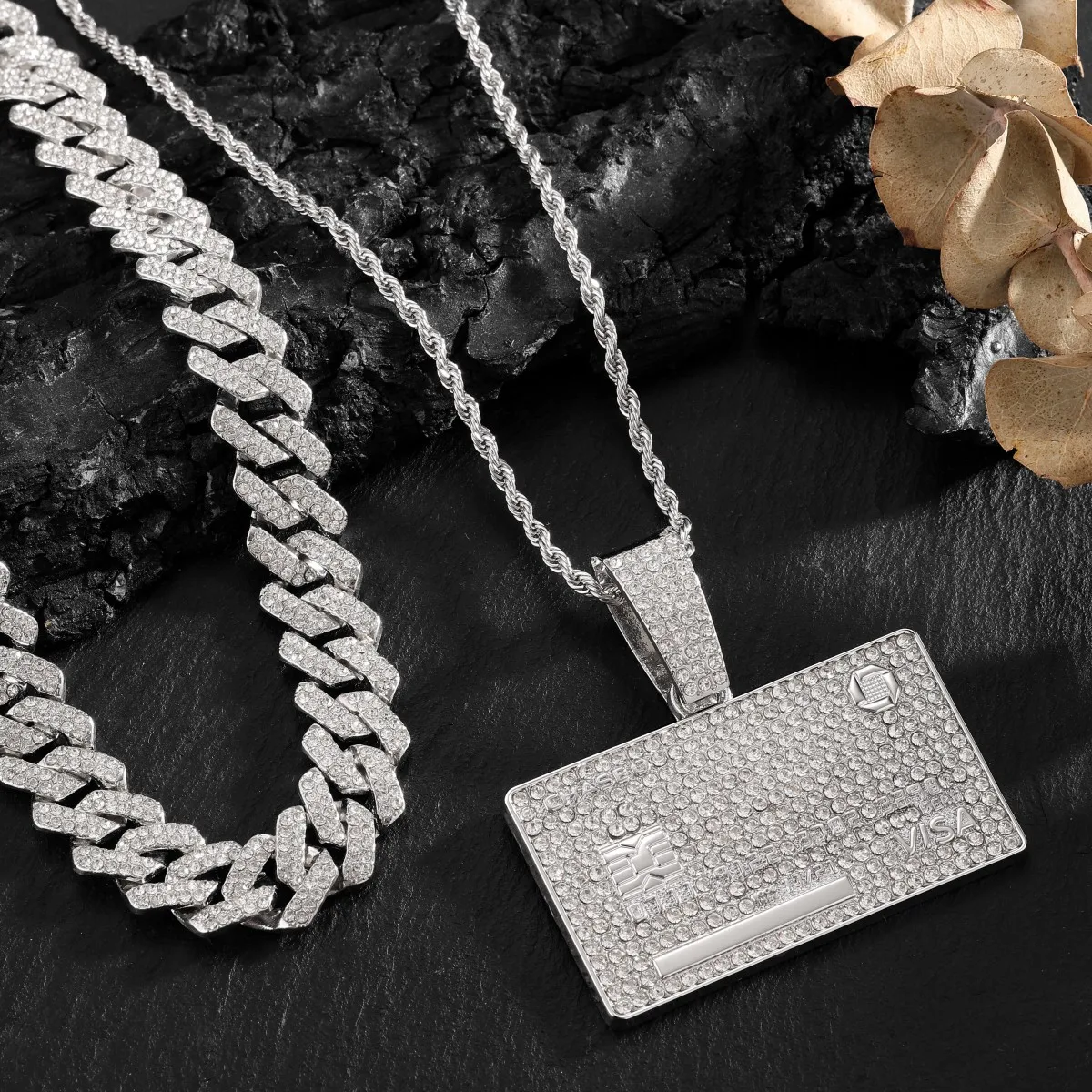 Hip Hop Modeaccessoires aus Europa und Amerika HIPHOP Dollarförmige Anhänger Halskette Hip-Hop Herren Halskette Anhänger