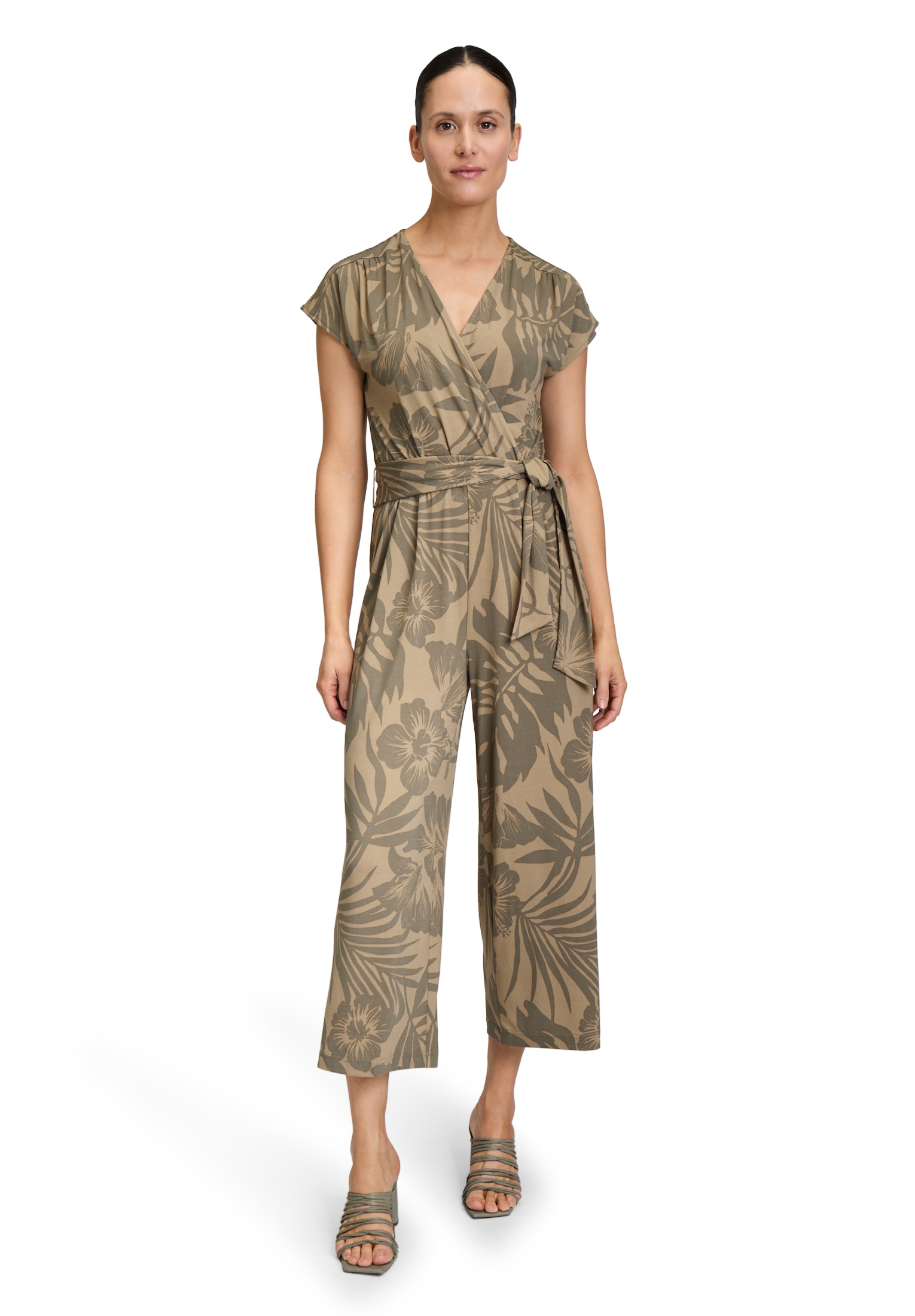 Overall BETTY BARCLAY "Damen mit Eingrifftaschen", Damen, Gr. 40, Normalgrößen, grün (khaki, grün), Jersey, Obermaterial: 95% Polyester, 5% Elasthan., figurumspielend, V-Ausschnitt, Overalls Overall, Form