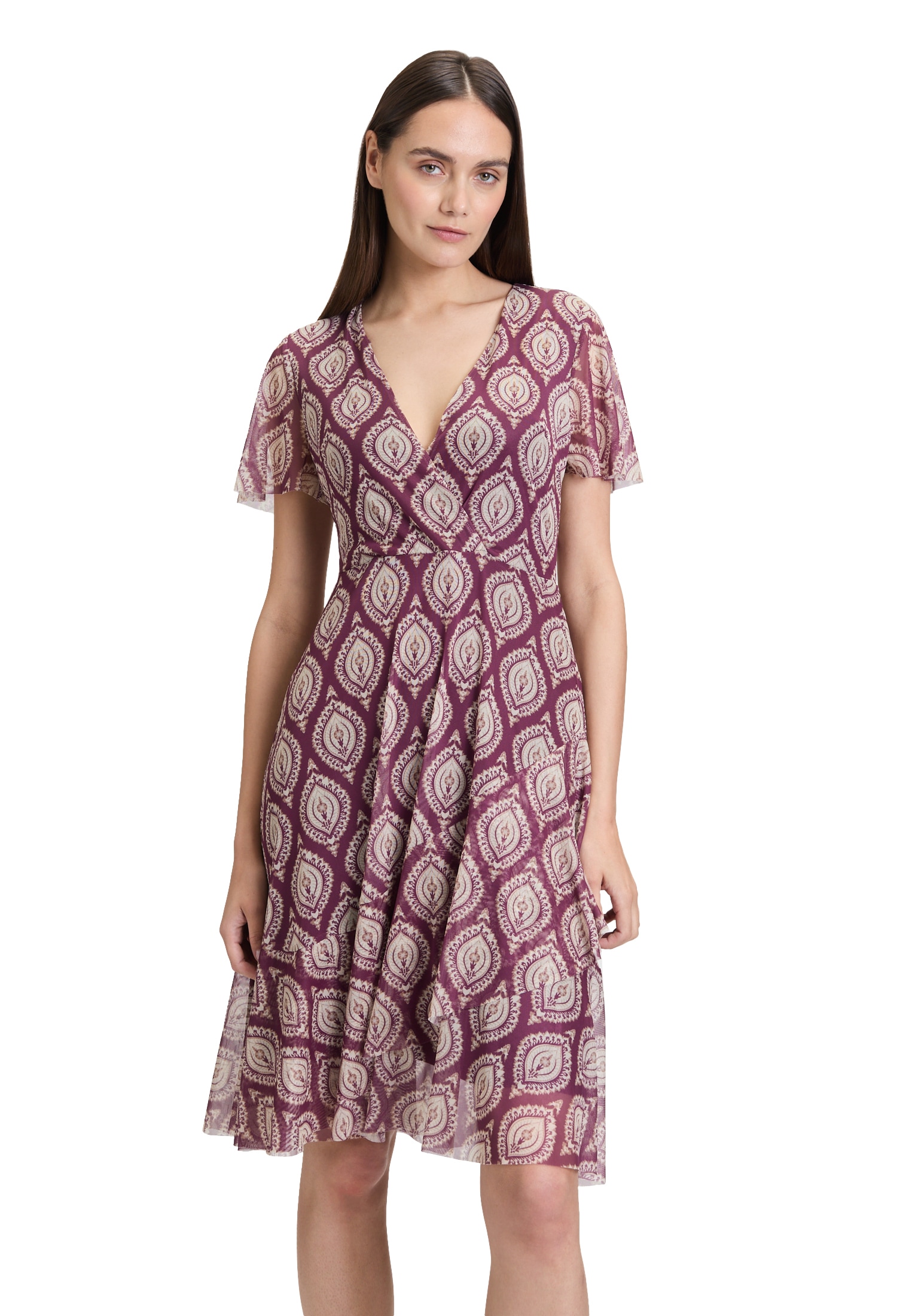 Volantkleid CARTOON "Damen mit Rüschen", Damen, Gr. 44, Normalgrößen, lila (lila, schwarz), Obermaterial: 95% Polyester, 5% Elasthan; Futter: 95% Viskose, 5% Elasthan, figurbetont kurz, V-Ausschnitt, Kleider