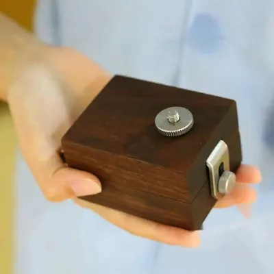 Mini Pocket Cute Walnut Wood Little Drawing Sketch Easel ,Painting Box Can Be Play With