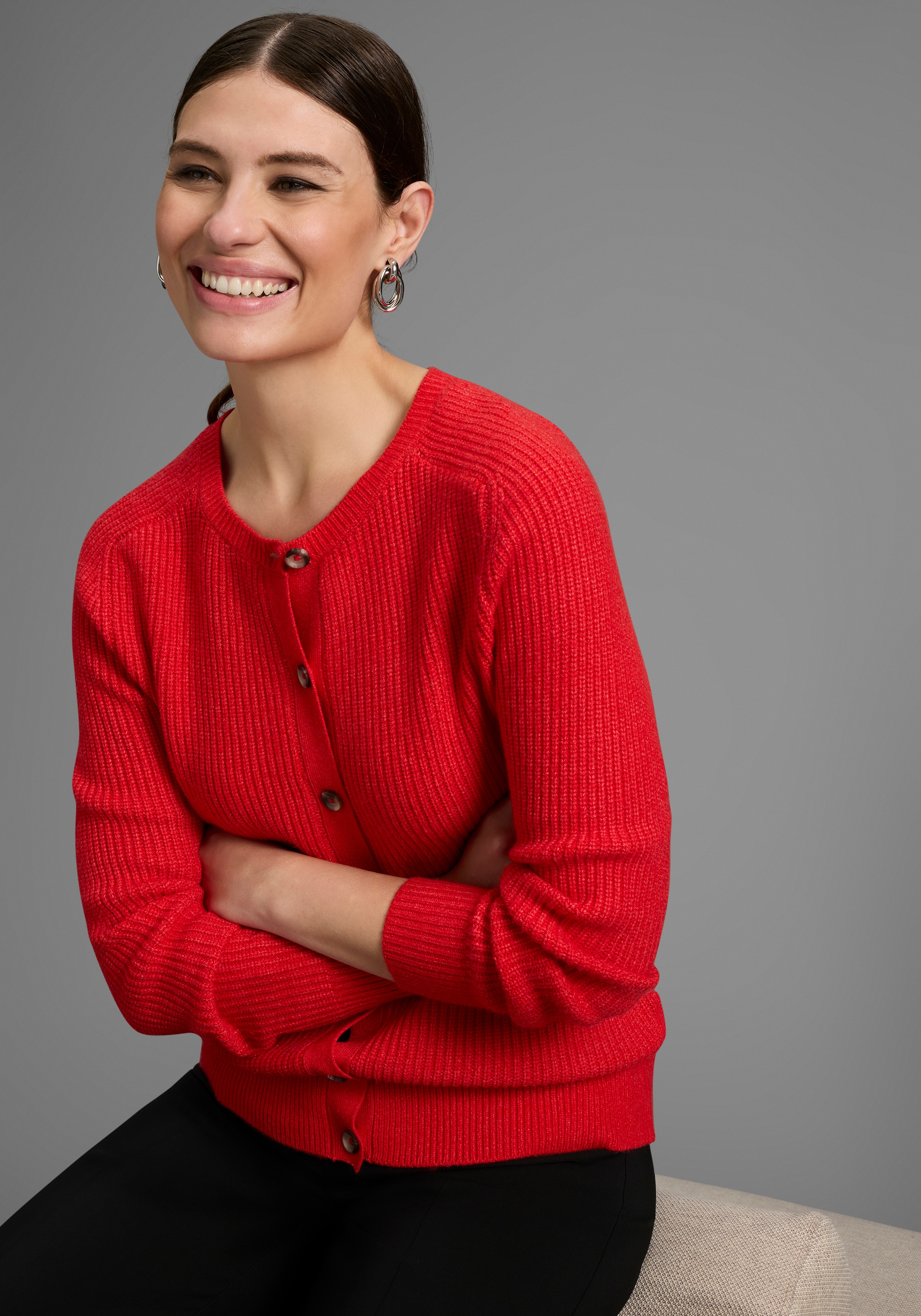 Strickjacke HECHTER PARIS, Damen, Gr. 44/46, rot (rot, mel), Strick, Obermaterial: 50% Viskose, 28% Polyester, 22% Polyamid, unifarben, figurumspielend hüftlang, Rundhals, Raglanärmel, Strickjacken Strickjacke, mit Knopfleiste