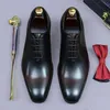 Ganz geschnittene formelle Herrenschuhe aus echtem Leder, handgefertigt, Qualität, bequem, elegant, schwarz, Hochzeit, gesellschaftliche Oxfords-Schuhe für Herren