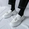 Klassische weiße Abendschuhe für Herren, echtes Leder, lässige Business-Schuhe, große Größe 46, höhenvergrößernde Plattform-Spiegel-Schuhe für Herren