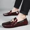 Luxus Rote männer Leder Loafer Leichte Slip-On Büro Schuhe Mann Komfortable Marke Sozialen Schuh Männliche Casual Business schuhe