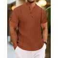 2025 Estate Nuovi Uomini di Modo Manica Corta Con Scollo A V Pulsante Pullover T-Shirt Casual Alla Moda di Colore Solido Sottile T-Shirt Abiti Maschili