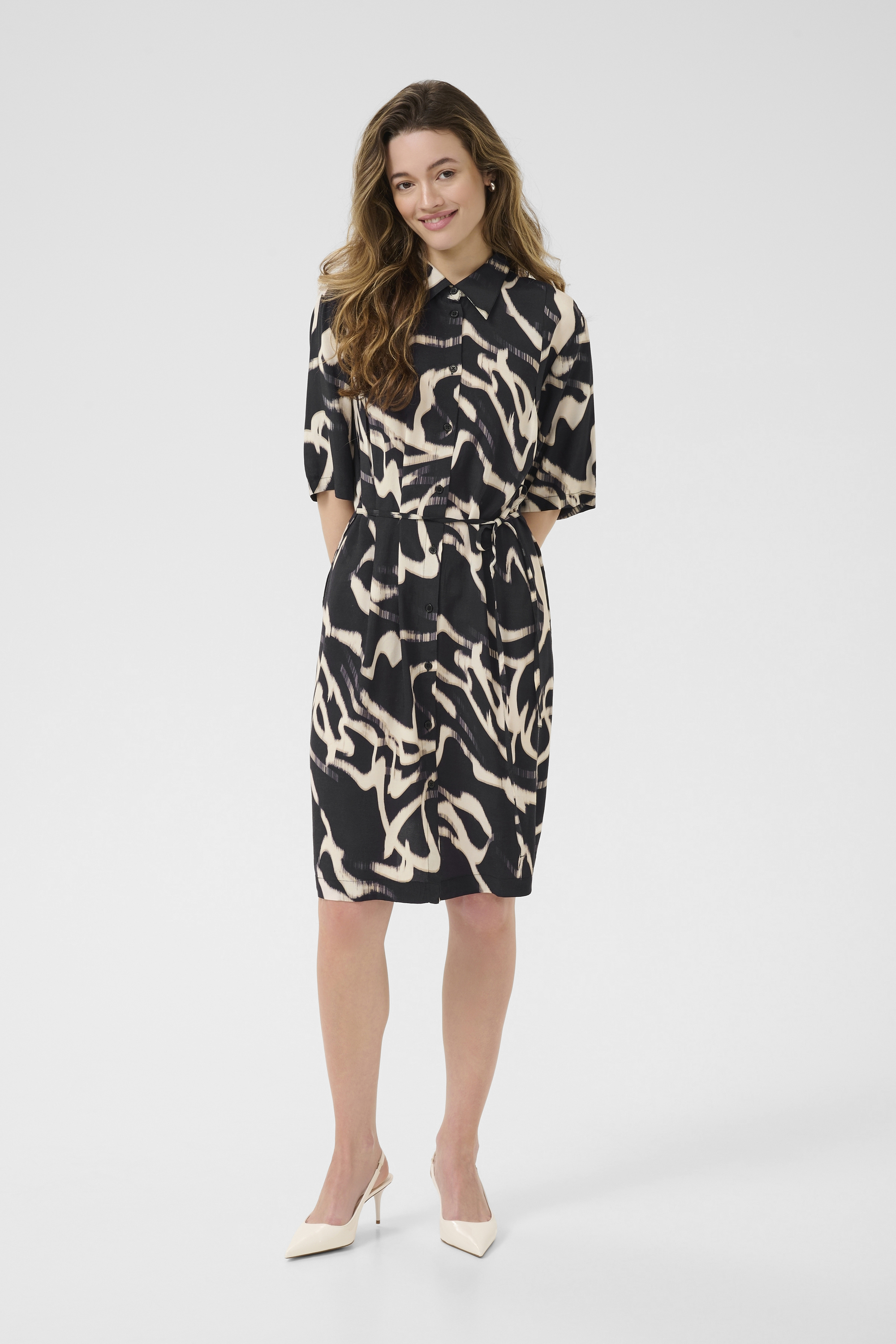 Kleid KAmartha Loose fit black offwhite Image