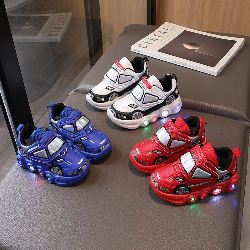 Diseny enfants chaussures décontractées lumière LED voiture Club dessin animé en cuir PU printemps chaussures pour enfants anti-dérapant rouge bleu chaussures taille 21-30