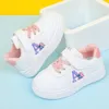 Stich Engel Kinder Schuhe für Mädchen Disney Nette Brief A-Z Turnschuhe Kinder Outdoor Sport Casual Schuhe Geburtstag Geschenk Heiße Verkäufe