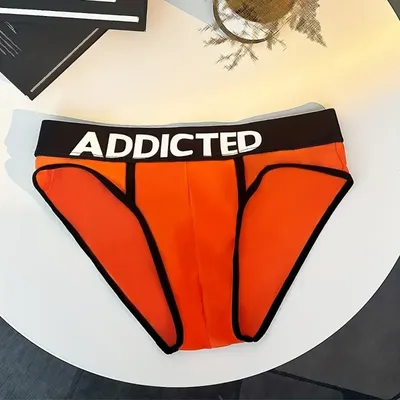 , personalisierte und modische, neue sexy farblich passende Dreiecks-Badehose für Herren, Schwimmen mit breiter Taille F4K216 Image