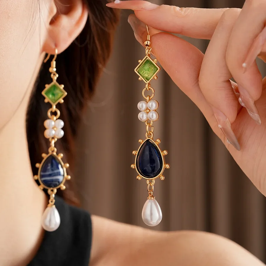 2025 Vintage-Mode-Ohrringe für Frauen, Wassertropfen, Perlen-Anhänger, Tropfen-Ohrring, 2025, hochwertiger Retro-Luxus-Designer-Schmuck Image