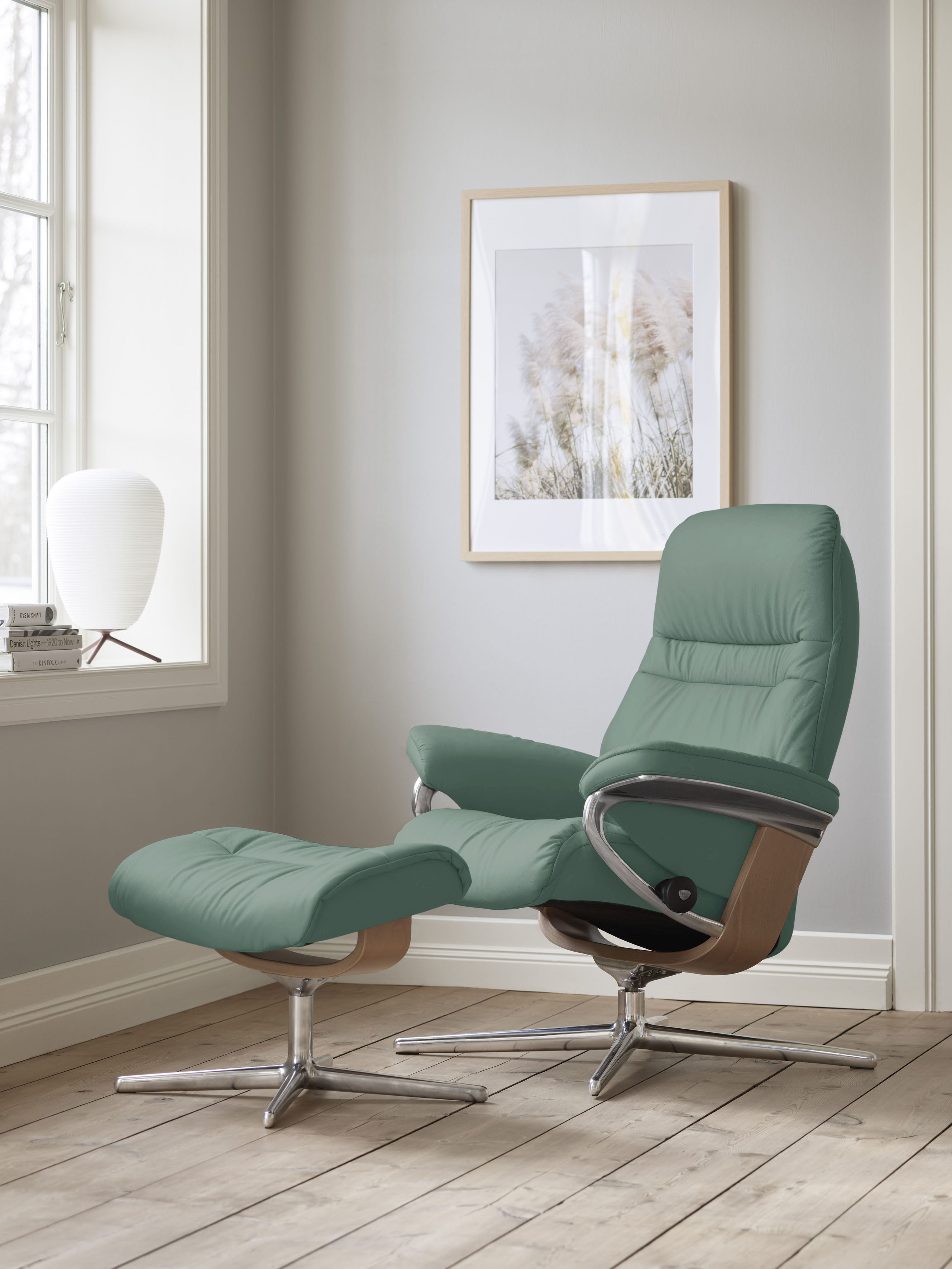 Relaxsessel STRESSLESS "Sunrise", grün (aqua grün paloma), B:92cm H:105cm T:80cm, Leder PALOMA: PALOMA ist ein durchgefärbtes Semianilin-Möbelleder mit natürlicher Narbung., Sessel, Relaxsessel, mit Hocker, mit Cross Base, Größe S, M & L, Holzakzent...