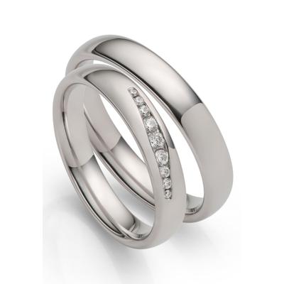 Trauring FIRETTI "Schmuck Geschenk Hochzeit Ehering "LIEBE" Gr. 57, silber (silberfarben, kristallweiß), Fingerringe, 57,mit Zirkonia, Silber 925 (Sterlingsilber), 4mm, Made in Germany - wahlweise mit oder ohne Zirkonia (synth.) Image