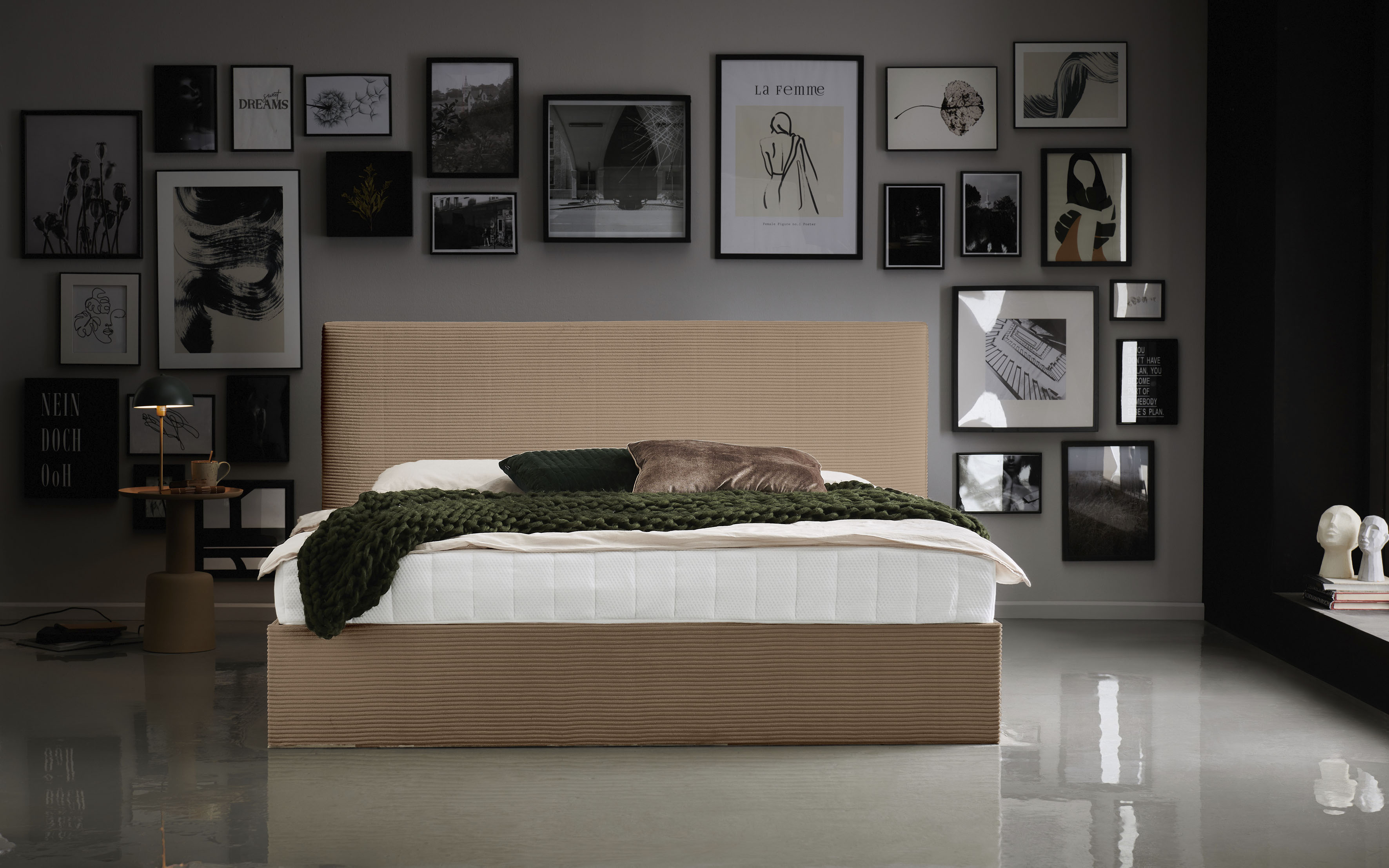 Bettgestell "Melody", braun (caramel), B:182cm H:107cm L:213cm, Bettgestell und seitliche Einfassung der Matratzen: Cord, ATLANTIC HOME COLLECTION, Betten, mit Bettkasten und Lattenrost Image