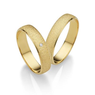 Trauring FIRETTI "Schmuck Geschenk Gold 375 Hochzeit Ehering "LIEBE" Gr. 69, gold (gelbgoldfarben), Fingerringe, 69, 0,01 ct SI = kleine Einschlüsse mit Brillant, Gelbgold 585, 4,5mm, Made in Germany, wahlweise mit oder ohne Brillant Image