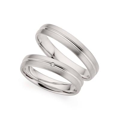 Trauring PHÖNIX "Schmuck Geschenk Gold 333 Trauring Ehering LIEBE versch. Varianten" Gr. 58, weiß (weißgoldfarben), Fingerringe, 58, ohne Brillant, Weißgold 333, 4,0mm, Made in Germany, wahlweise mit oder ohne Brillant Image