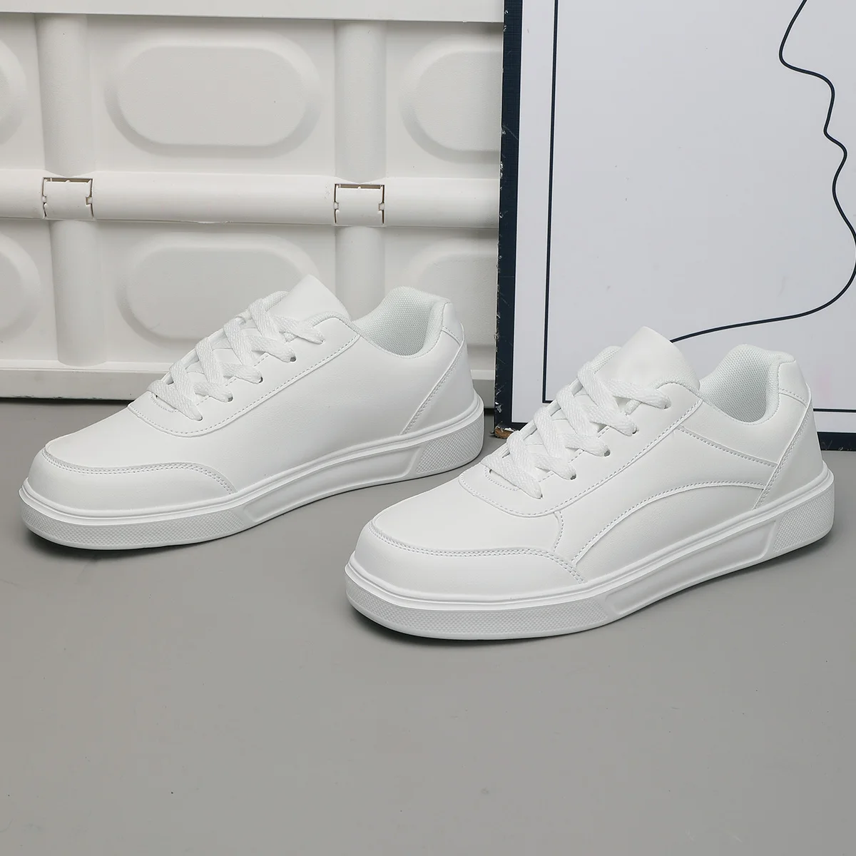 Scarpe da ginnastica da uomo Estate Nuove scarpe casual per coppie Scarpe sportive antiscivolo leggere e traspiranti resistenti all'usura per le donne