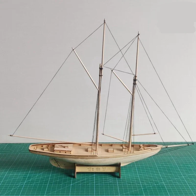 Neu! Benjamin W. Latam 1:87 Ein Geschenk für klassische Segelschiff-Montagemodelle und handgefertigte Modellbegeisterte Image