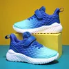 Sommer Atmungsaktive Kinder Jungen Turnschuhe Weichen sohlen Leichte Casual Wanderschuhe für Kinder Mädchen Sport Tennis Outdoor