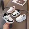 2025, neue Marken Freizeit Kinder Schuhe Mode Weiche Sport Baby Mädchen Jungen Schuhe Atmungsaktiv Casual kinder Turnschuhe Tenis