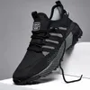 Neue Turnschuhe Männer Casual Schuhe Mode Atmungsaktive Wanderschuhe Mesh Flache Schuhe Männer Sneaker 2026 Tenis Feminino Schwarz Mann Sport Schuhe