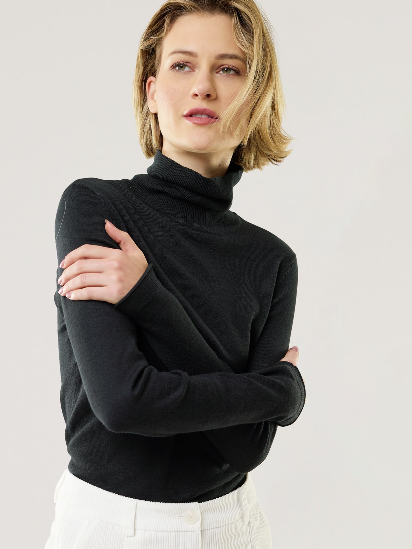 Walbusch Damen Viskose Rollkragenpullover Hautschmeichler Schwarz