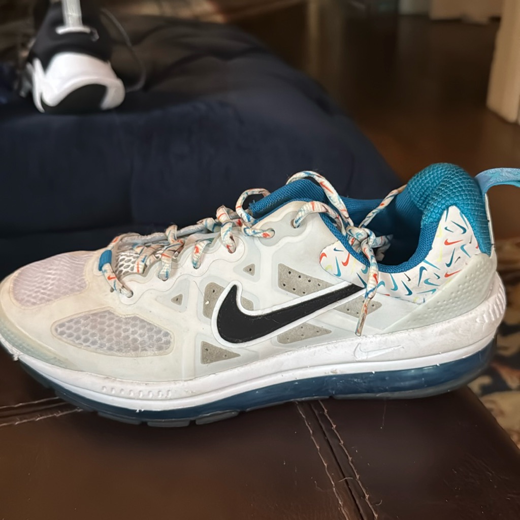 Nike Shoes | Boys Nike White Airmax With Colorful Nike Logo Detailing. Size 7y | Color: White | Size: 7b