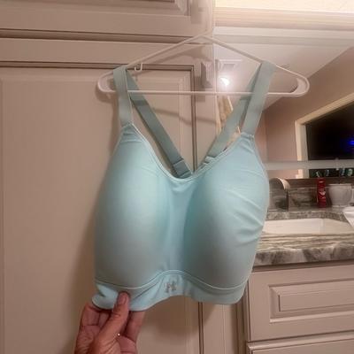 Under Armour Intimates & Sleepwear | Under Armour Women's Aqua Sports Bra | Color: Blue/Green | Size: Xl