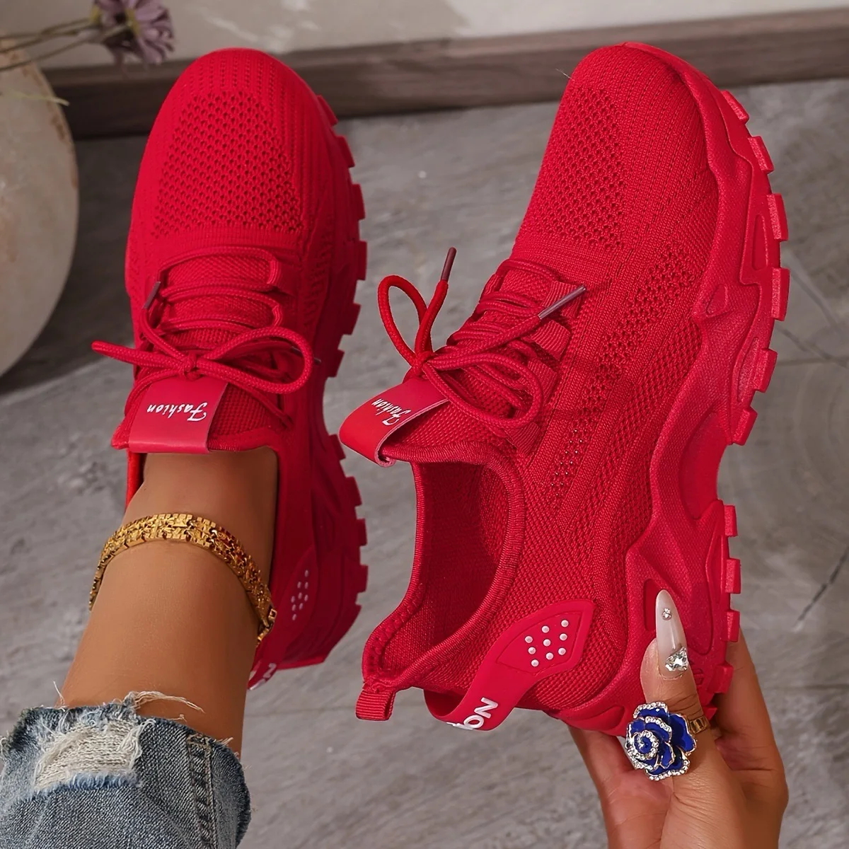 Chaussures pour femmes, chaussures de sport pour femmes 2025 Chaussures pour femmes Chaussures de papa respirantes à maille unique Chaussure de sport décontractée et polyvalente pour femmes