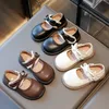 Frühling Neue PU Leder Schuhe Klassenkamerad Bogen Mode kinder Temperament Runden Kopf Schule Student Loafer Größe 26-36