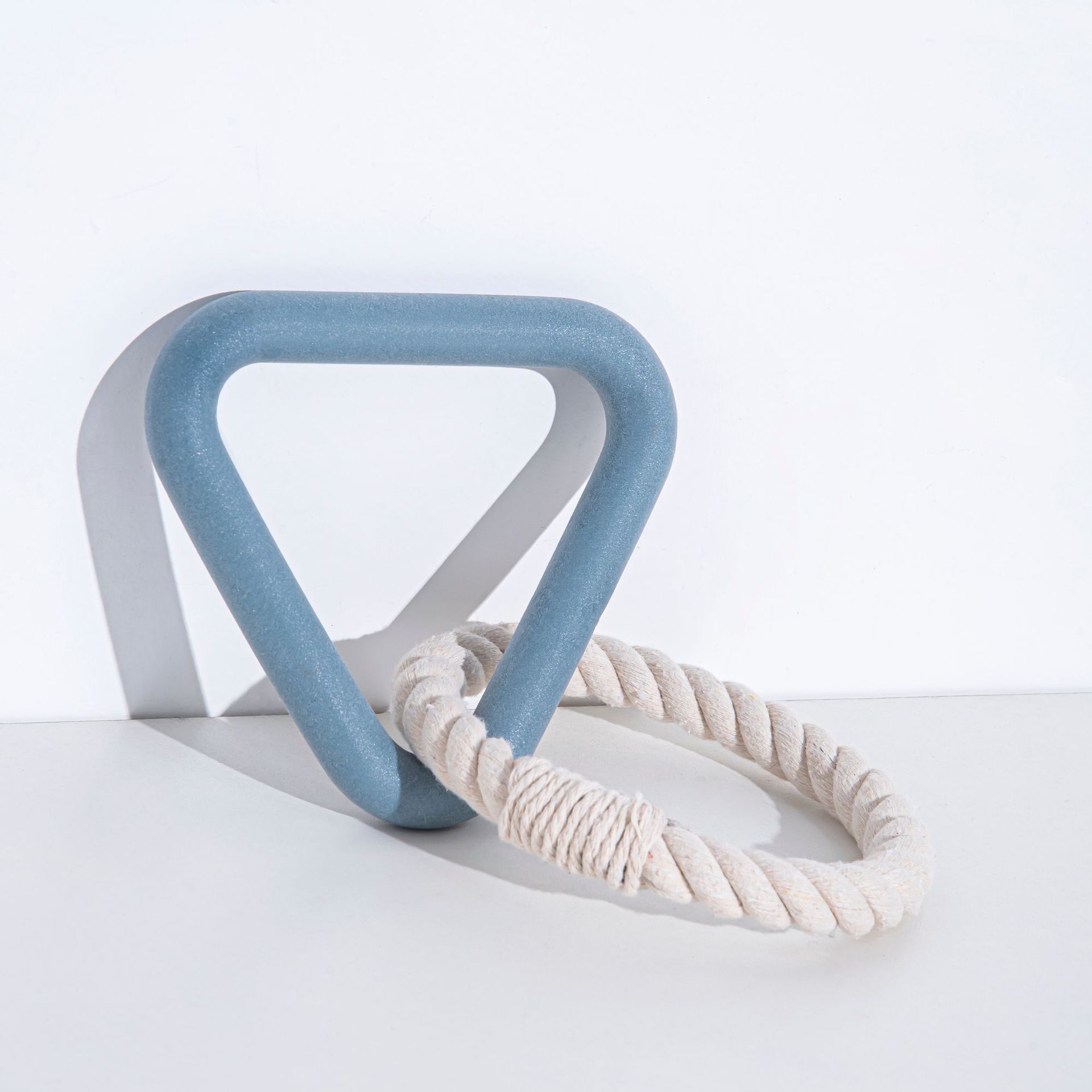 TPR Rubber Pet Toys: Triangle Pull Ring & Cotton Rope Chew Resistant Dog Toy Interactive Tug Of War Toy blue S